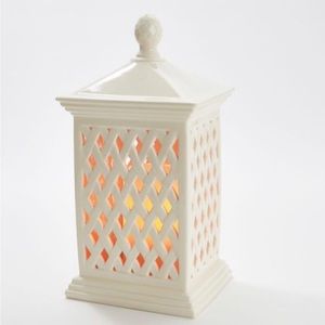 NEW Indoor/Outdoor Flickering Flame Ceramic Lantern